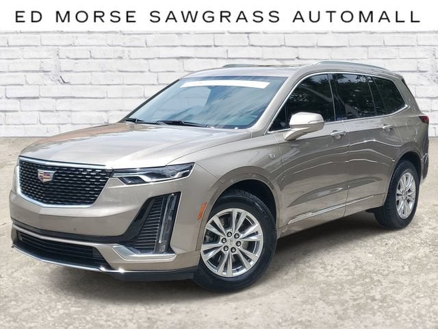 2023 Cadillac XT6 Luxury in Latte Metallic — front three-quarter view